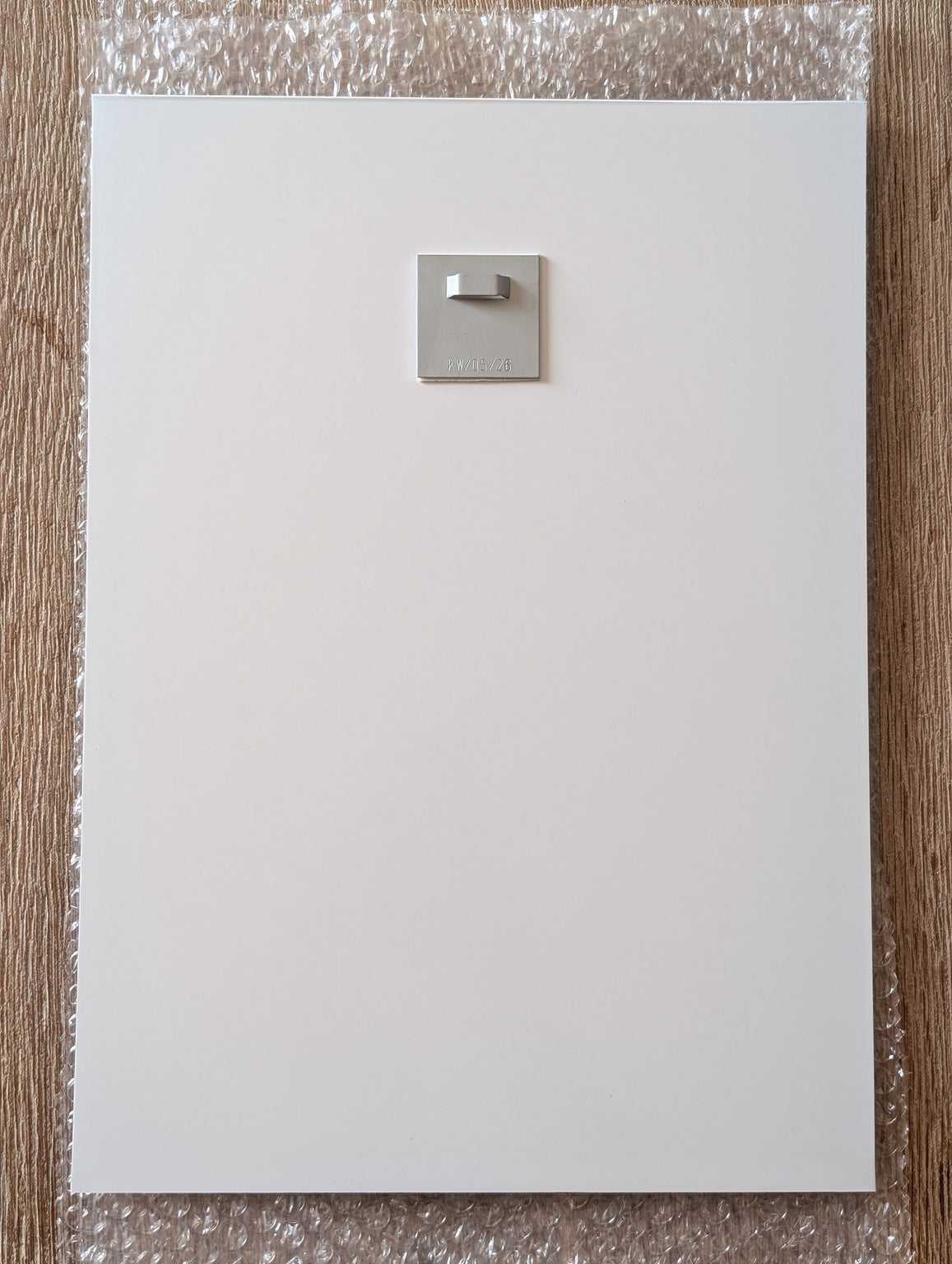 Aluminium print hanging system